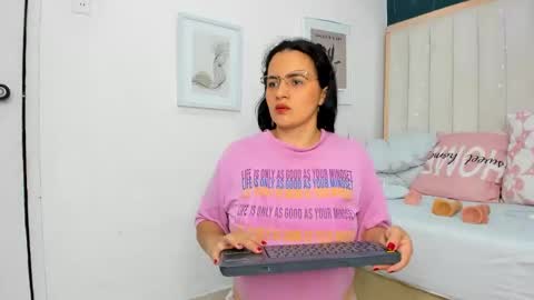 Africa  online show from 11/21/25, 02:10