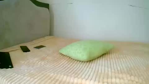 Snapshot of africacoco chatting on 03/12/26, 01:28 africacoco online show from 03/12/26, 01:28