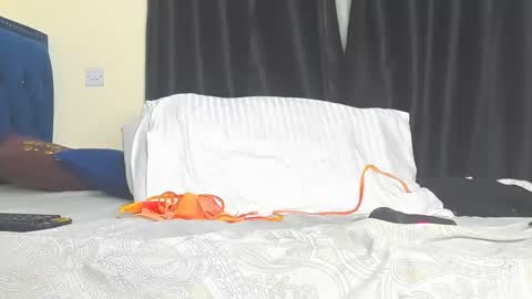 Snapshot of african_barbie25 chatting on 03/09/26, 06:12 african_barbie25 online show from 03/09/26, 06:12