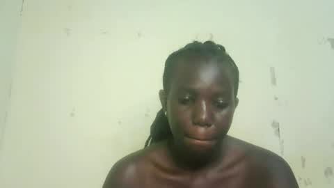 Snapshot of african_goddess22 chatting on 06/19/26, 09:35 african_goddess22 online show from 06/19/26, 09:35