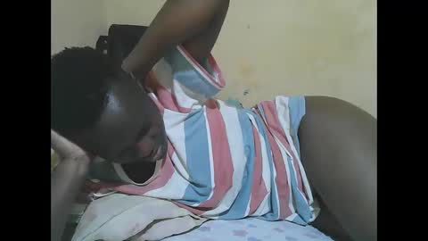 Snapshot of african_pussy2 chatting on 12/17/25, 07:25 african_pussy2 online show from 12/17/25, 07:25