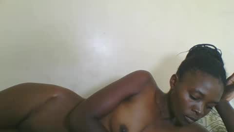 Yvonne online show from 02/09/26, 12:53