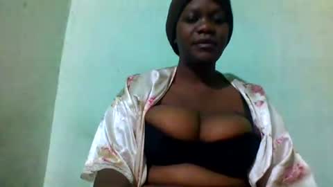 Snapshot of africangal6677 chatting on 06/20/26, 03:20 africangal6677 online show from 06/20/26, 03:20