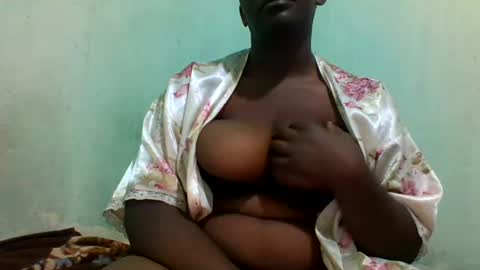 Snapshot of africangal6677 chatting on 06/23/26, 11:47 africangal6677 online show from 06/23/26, 11:47