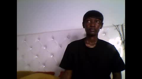 Snapshot of africanpetitequeen chatting on 02/24/25, 09:10 CIARA online show from 02/24/25, 09:10