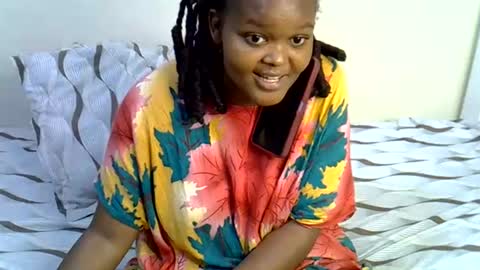 Snapshot of afrisayari chatting on 06/15/26, 06:10 afrisayari online show from 06/15/26, 06:10