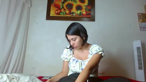 Snapshot of afrodita_024 chatting on 06/01/26, 01:51 afrodita_024 online show from 06/01/26, 01:51