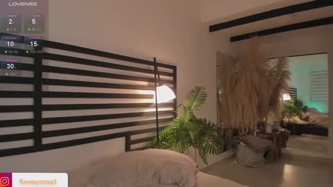 Snapshot of afrodita__25 chatting on 12/03/24, 01:19 Emma online show from 12/03/24, 01:19