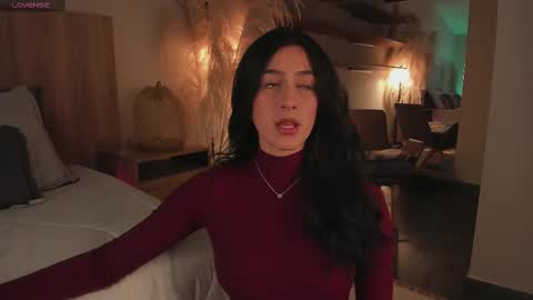 Snapshot of afrodita__25 chatting on 03/08/25, 09:40 Emma online show from 03/08/25, 09:40