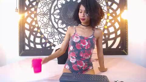 afrodita_house online show from 10/28/25, 07:38