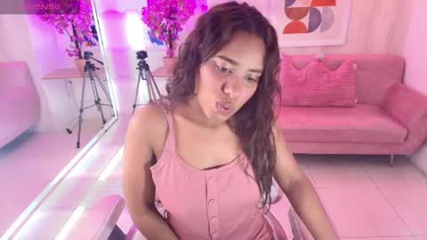 Snapshot of afrodita_loren chatting on 05/08/26, 03:34 afrodita_loren online show from 05/08/26, 03:34
