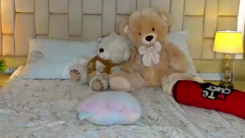 afrodita_love25 online show from 06/12/26, 03:05
