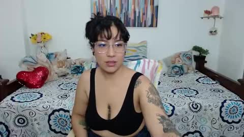 Snapshot of afrodita_model chatting on 11/07/25, 01:05 Afrodita online show from 11/07/25, 01:05