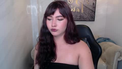 afrodita_wild_v online show from 04/06/26, 01:23