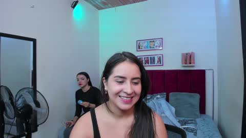 Afrodita Chery y Hermione online show from 01/14/25, 11:53