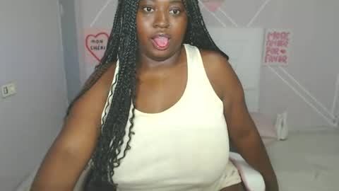 Snapshot of afroditaebano chatting on 06/12/26, 08:57 afroditaebano online show from 06/12/26, 08:57