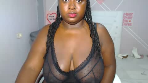 Snapshot of afroditaebano chatting on 07/20/26, 08:06 afroditaebano online show from 07/20/26, 08:06