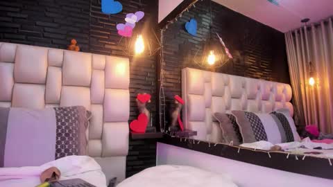 Snapshot of afroditagreenn chatting on 02/15/26, 06:10 Afrodita online show from 02/15/26, 06:10