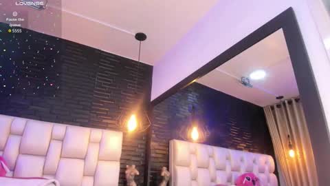 Snapshot of afroditagreenn chatting on 03/10/26, 05:34 Afrodita online show from 03/10/26, 05:34