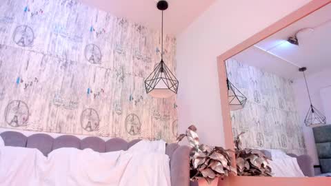 Snapshot of afroditagreenn chatting on 04/02/26, 05:05 Afrodita online show from 04/02/26, 05:05