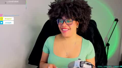 Jayle online show from 10/30/25, 01:18