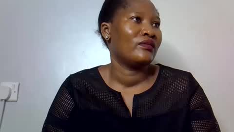 Snapshot of afronubians chatting on 11/18/25, 06:18 afronubians online show from 11/18/25, 06:18