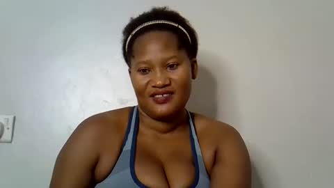 Snapshot of afronubians chatting on 12/14/25, 08:02 afronubians online show from 12/14/25, 08:02