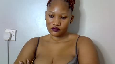 Snapshot of afronubians chatting on 02/15/26, 06:54 afronubians online show from 02/15/26, 06:54