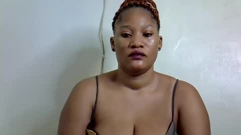 Snapshot of afronubians chatting on 03/17/26, 05:55 afronubians online show from 03/17/26, 05:55