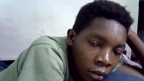 pink  and josphen online show from 01/26/25, 12:22