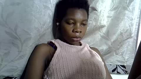 pink  and josphen online show from 03/04/25, 05:21