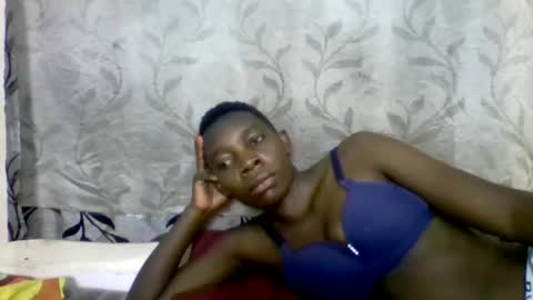 pink  and josphen online show from 03/12/25, 06:44