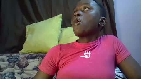 pink  and josphen online show from 04/12/26, 08:47