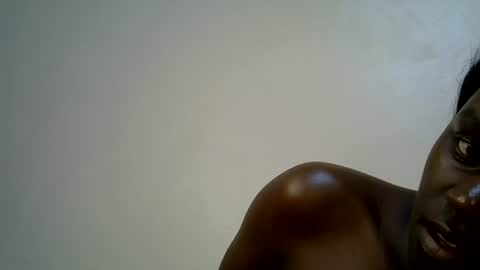 Snapshot of afronubians_ chatting on 06/27/26, 06:35 pink and josphen online show from 06/27/26, 06:35