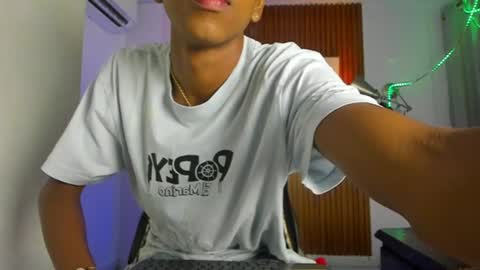 afrowayuu online show from 06/23/26, 10:57