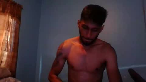 Snapshot of ag___ chatting on 04/06/26, 09:05 ag___ online show from 04/06/26, 09:05