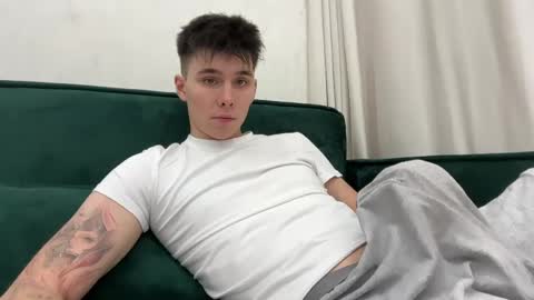 Snapshot of ag_prince chatting on 04/19/26, 12:22 Mark online show from 04/19/26, 12:22