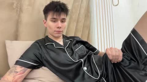 Snapshot of ag_prince chatting on 05/01/26, 02:10 Mark online show from 05/01/26, 02:10