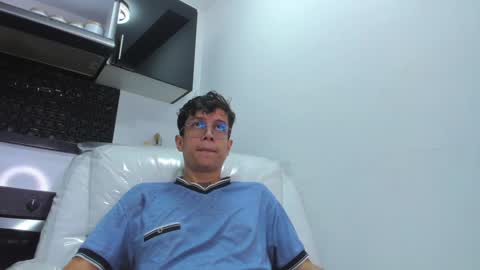 AGAR online show from 12/03/24, 07:43