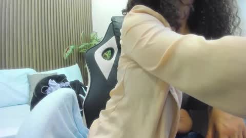 A G A T A  online show from 03/18/26, 07:06