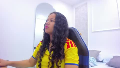 Snapshot of agata18_ chatting on 07/07/26, 07:29 A G A T A online show from 07/07/26, 07:29