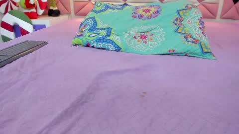 Ana online show from 12/27/24, 03:04