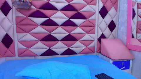 Ana online show from 10/04/25, 11:52