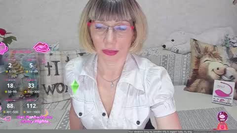 Snapshot of agatafox chatting on 03/21/26, 06:07 Agata online show from 03/21/26, 06:07