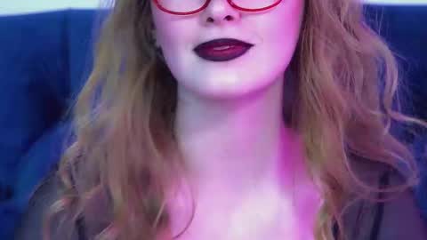 Snapshot of agatafoxley chatting on 03/21/26, 06:44 AgataFoxley online show from 03/21/26, 06:44