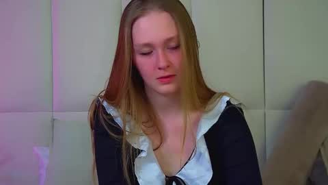 Snapshot of agatafoxley chatting on 03/24/26, 06:18 AgataFoxley online show from 03/24/26, 06:18