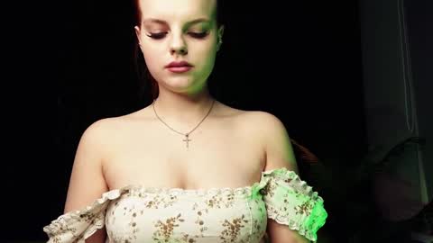 Snapshot of agatamoonlight chatting on 12/20/24, 01:47 Agata online show from 12/20/24, 01:47