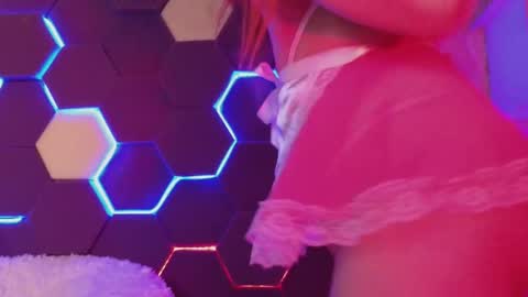 Snapshot of agatamoonlight chatting on 01/11/25, 05:10 Agata online show from 01/11/25, 05:10