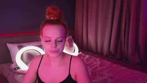 Snapshot of agatamoonlight chatting on 02/07/25, 11:12 Agata online show from 02/07/25, 11:12