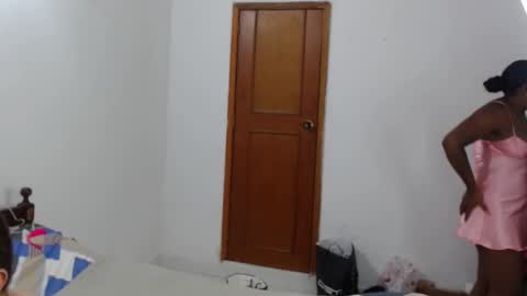 Snapshot of agatasexyxx chatting on 02/20/25, 04:39 independent model online show from 02/20/25, 04:39